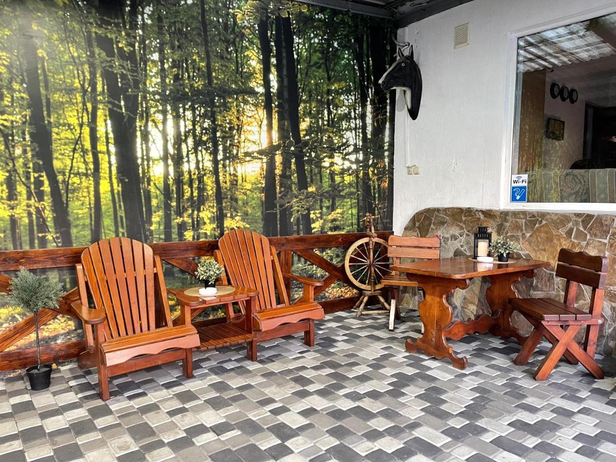קייב Apartments With Kitchen And Garden מראה חיצוני תמונה